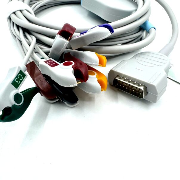 อุปกรณ์เสริม Med ใช้งานร่วมกับสายเคเบิล EKG ตะกั่ว 10 เส้นพร้อมปลาย Grabber วัสดุสิ้นเปลืองทางการแพทย์น้ำยาง TPU เกรดทางการแพทย์ที่ผ่านการรับรอง RoHS